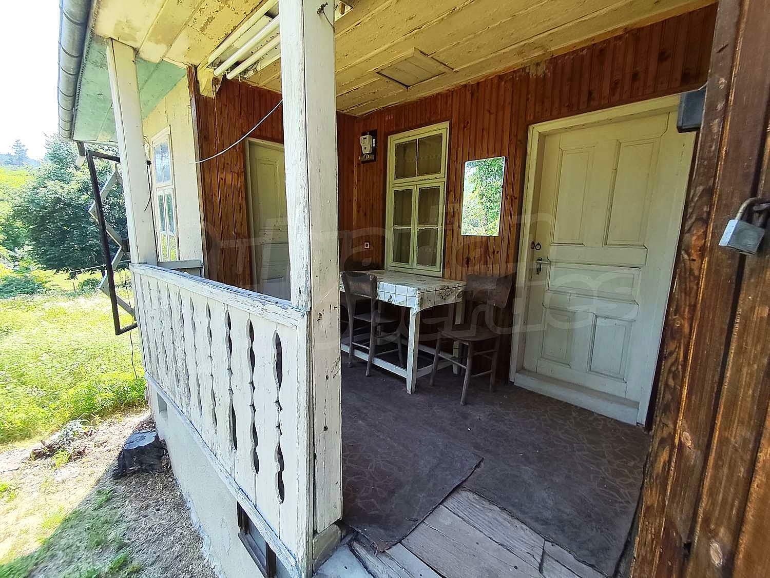 Gallery Picture 27