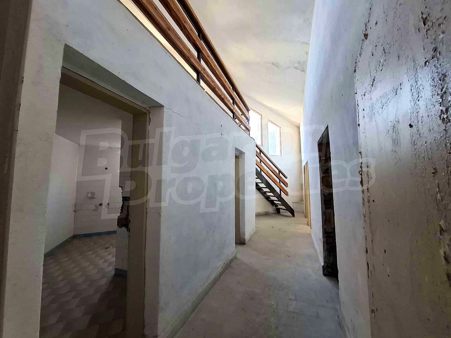 Gallery Picture 19
