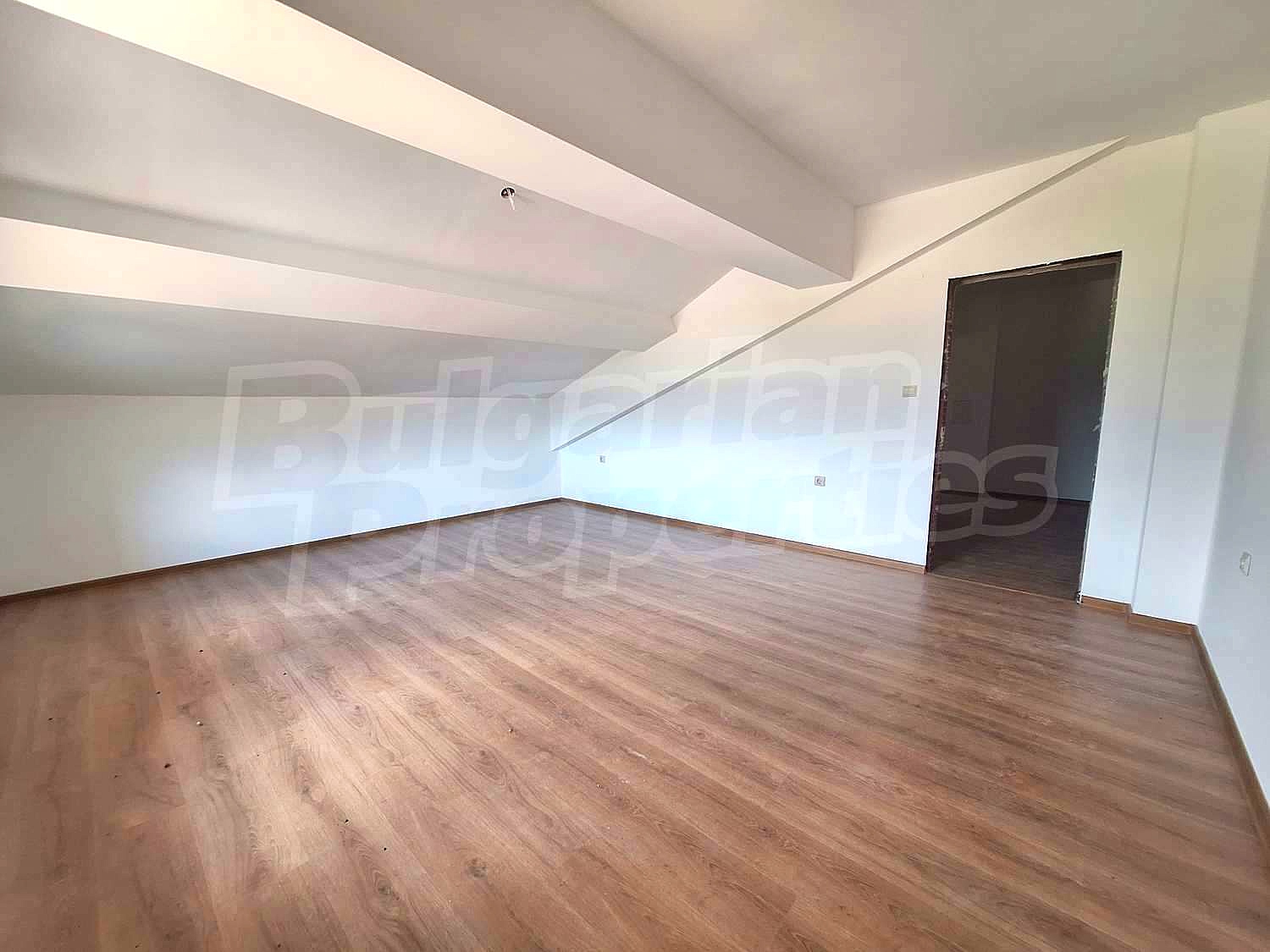 Gallery Picture 3