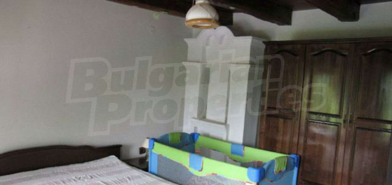 Gallery Picture 32