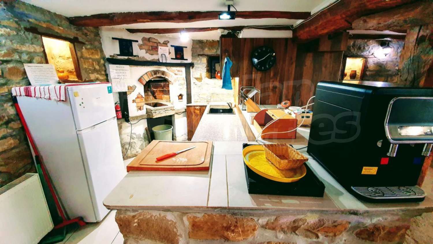 Gallery Picture 9