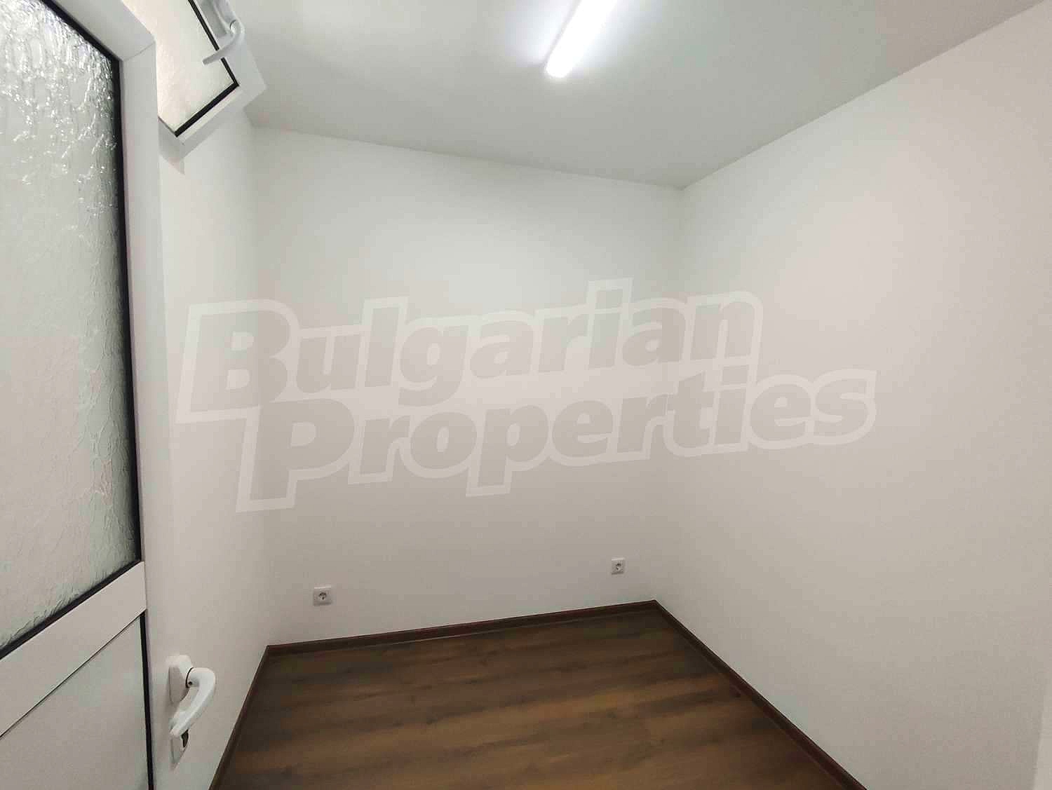 Gallery Picture 10