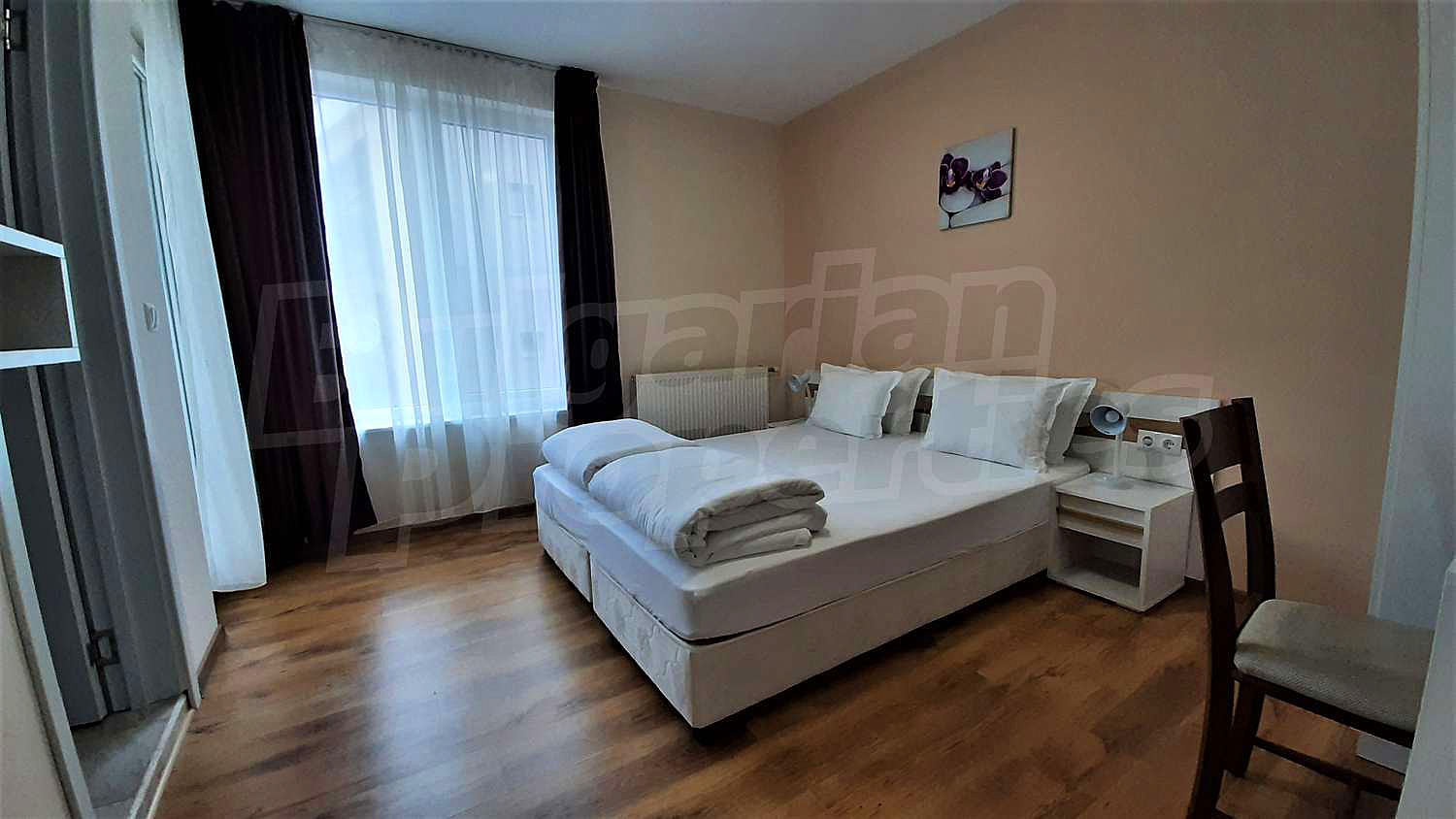 Gallery Picture 17