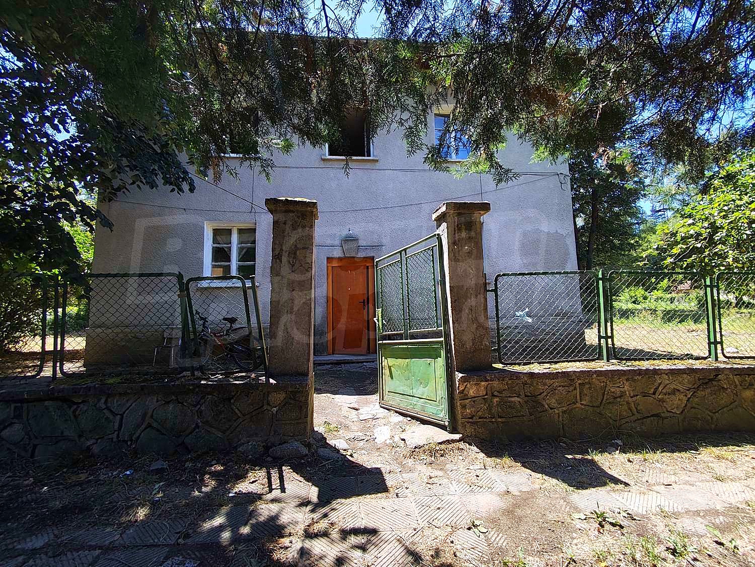 Gallery Picture 3