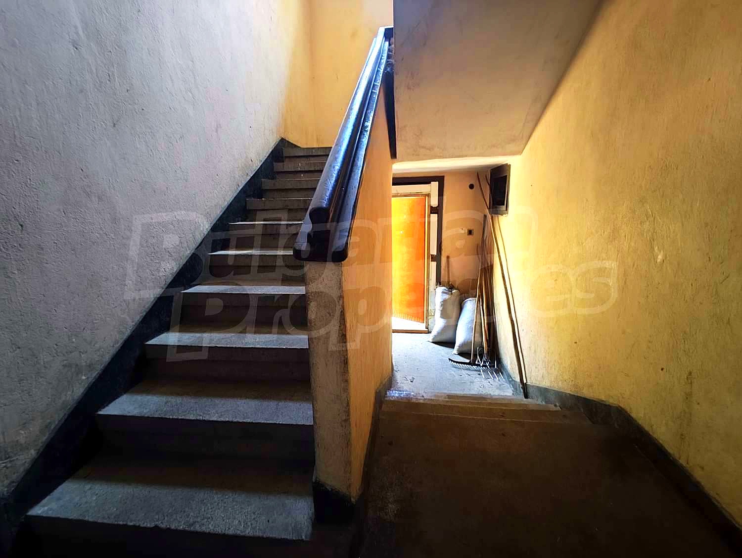 Gallery Picture 4