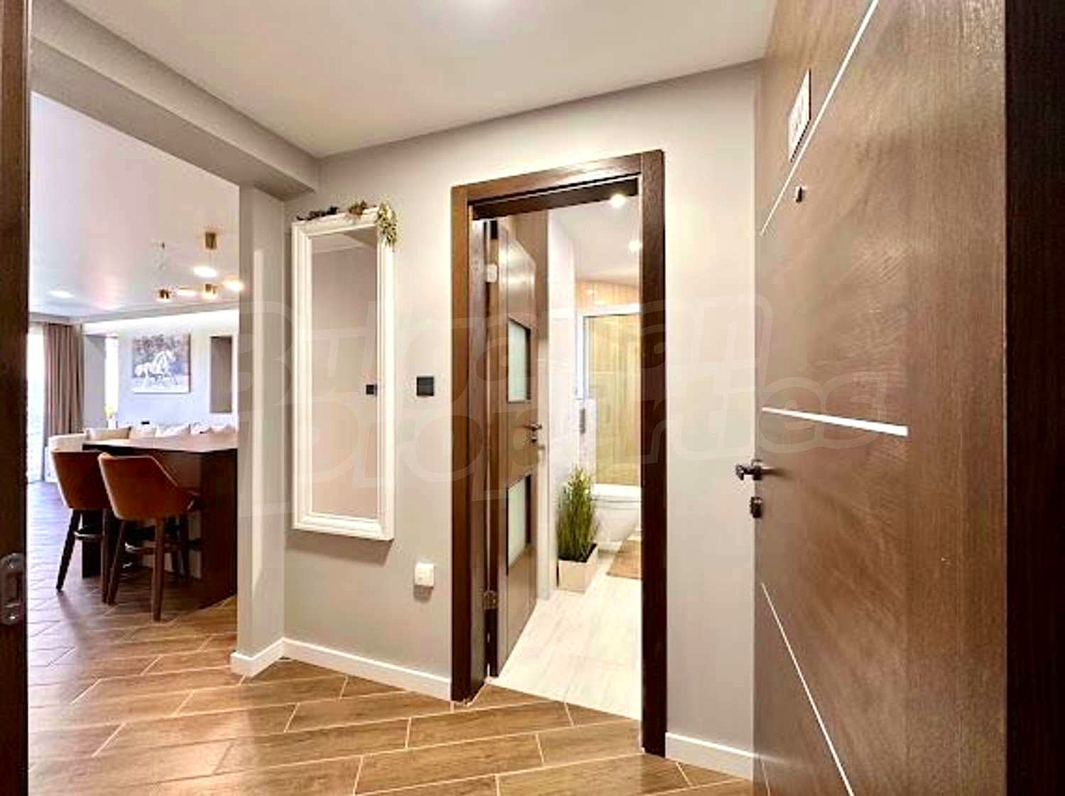 Gallery Picture 17