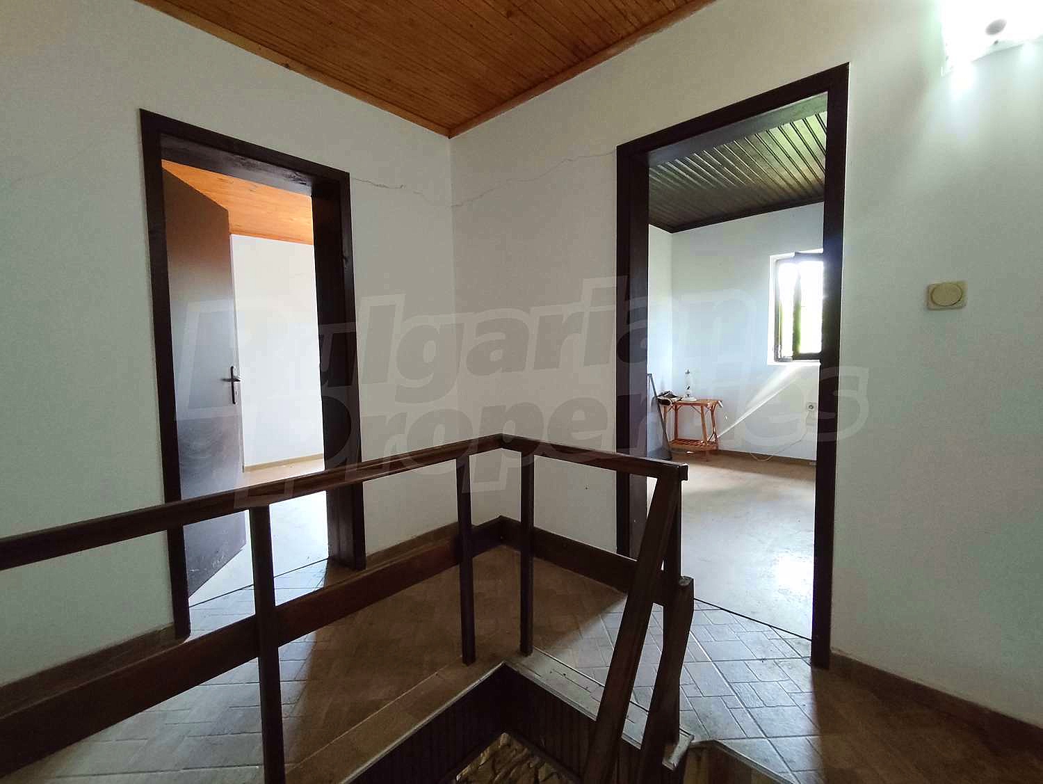 Gallery Picture 15