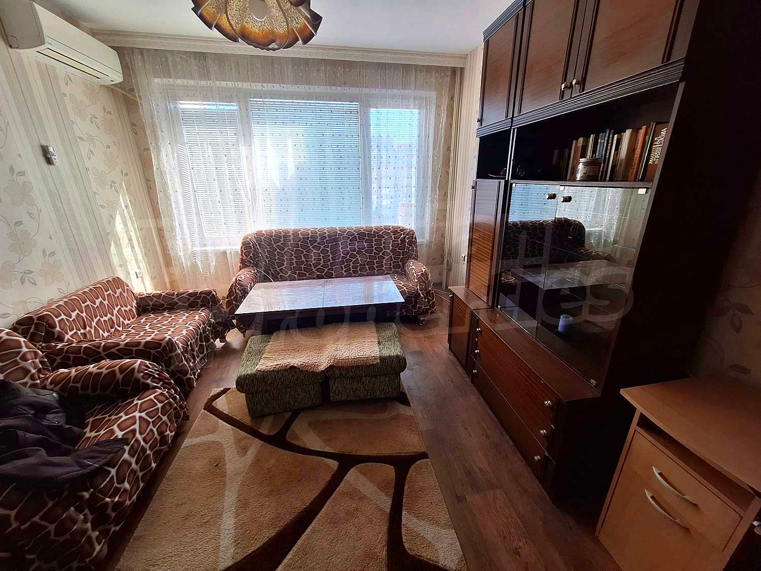 Gallery Picture 2