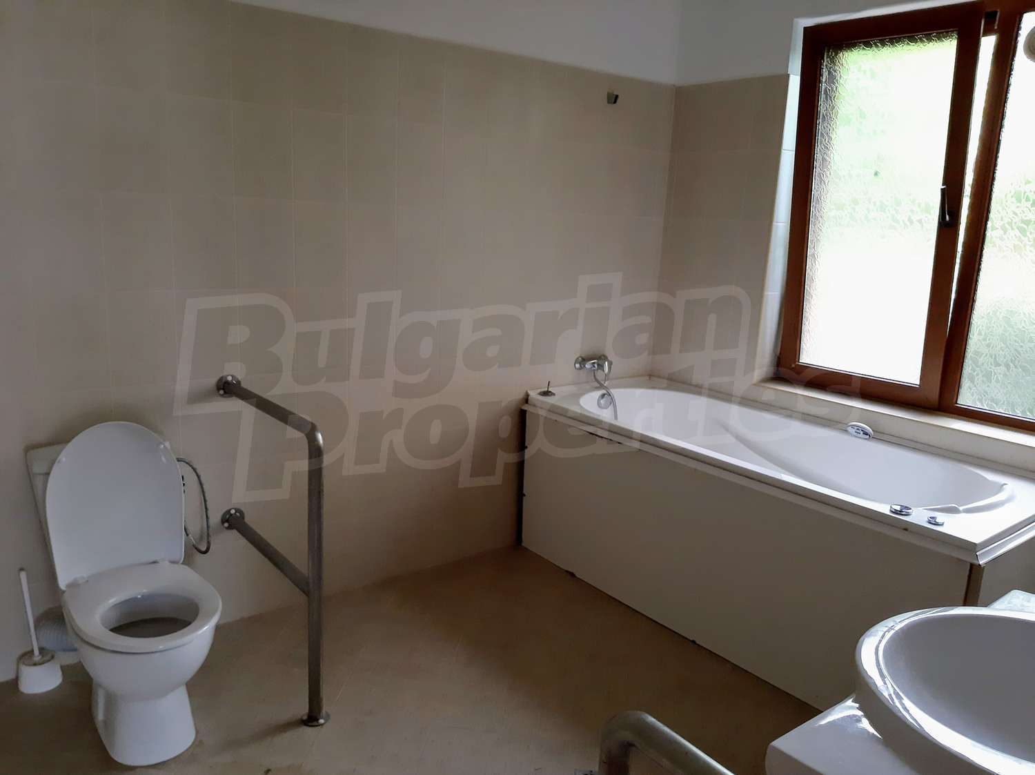 Gallery Picture 39