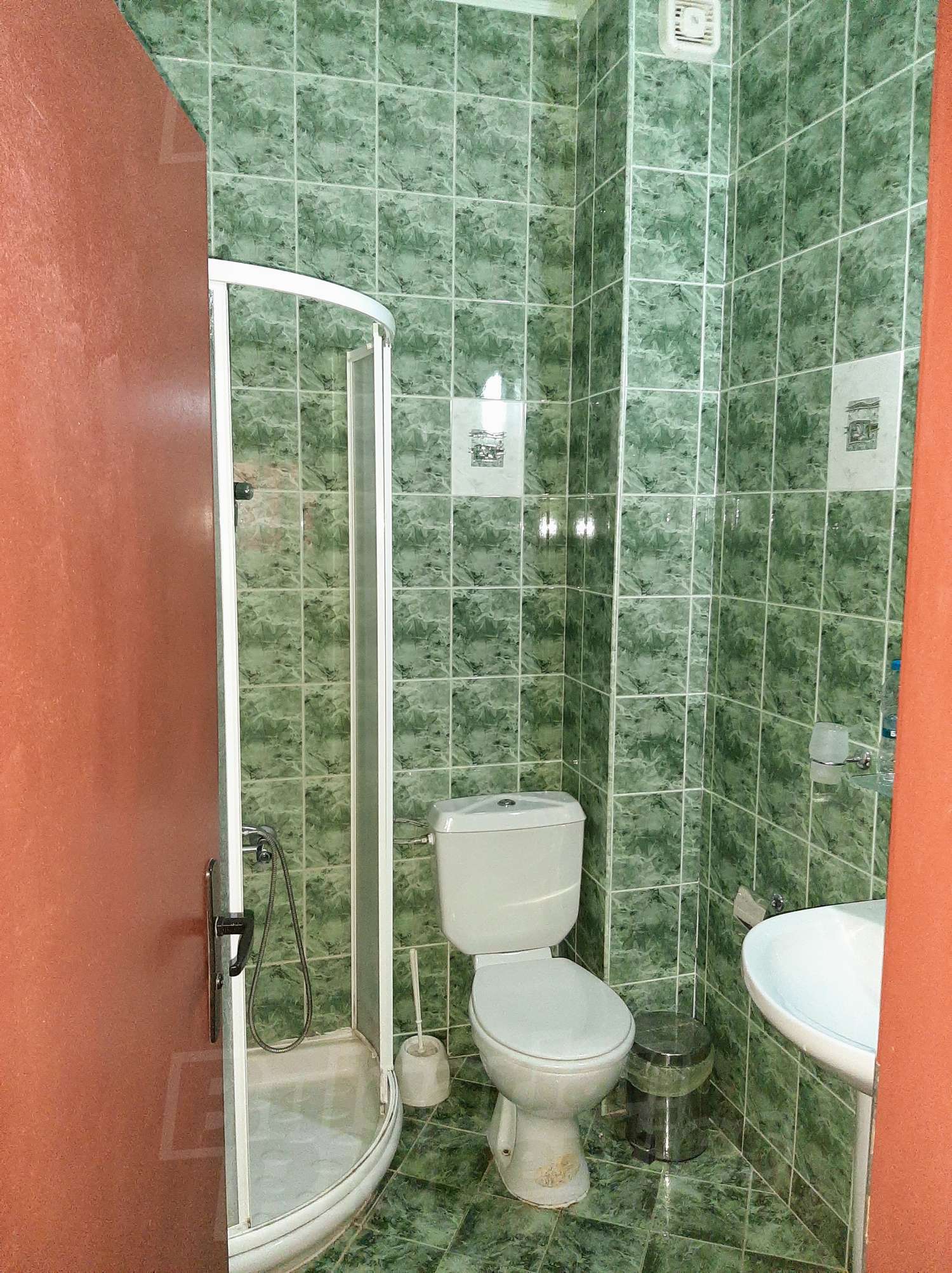 Gallery Picture 51