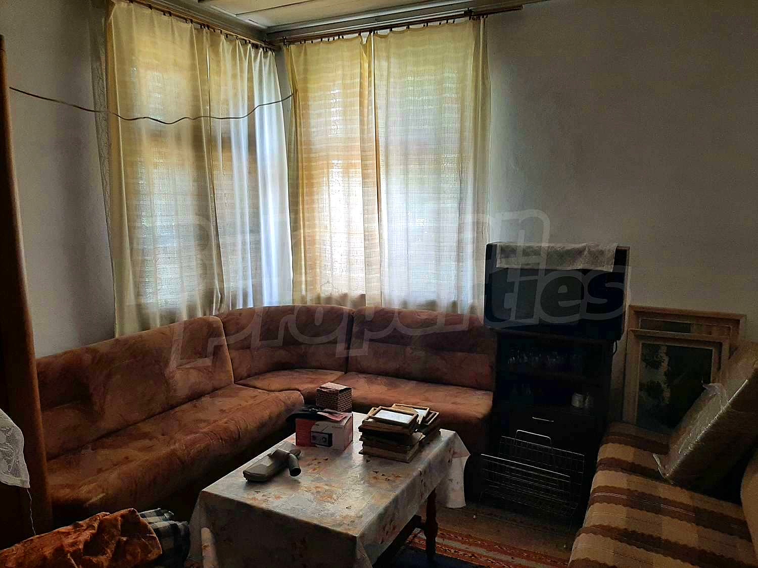Gallery Picture 4