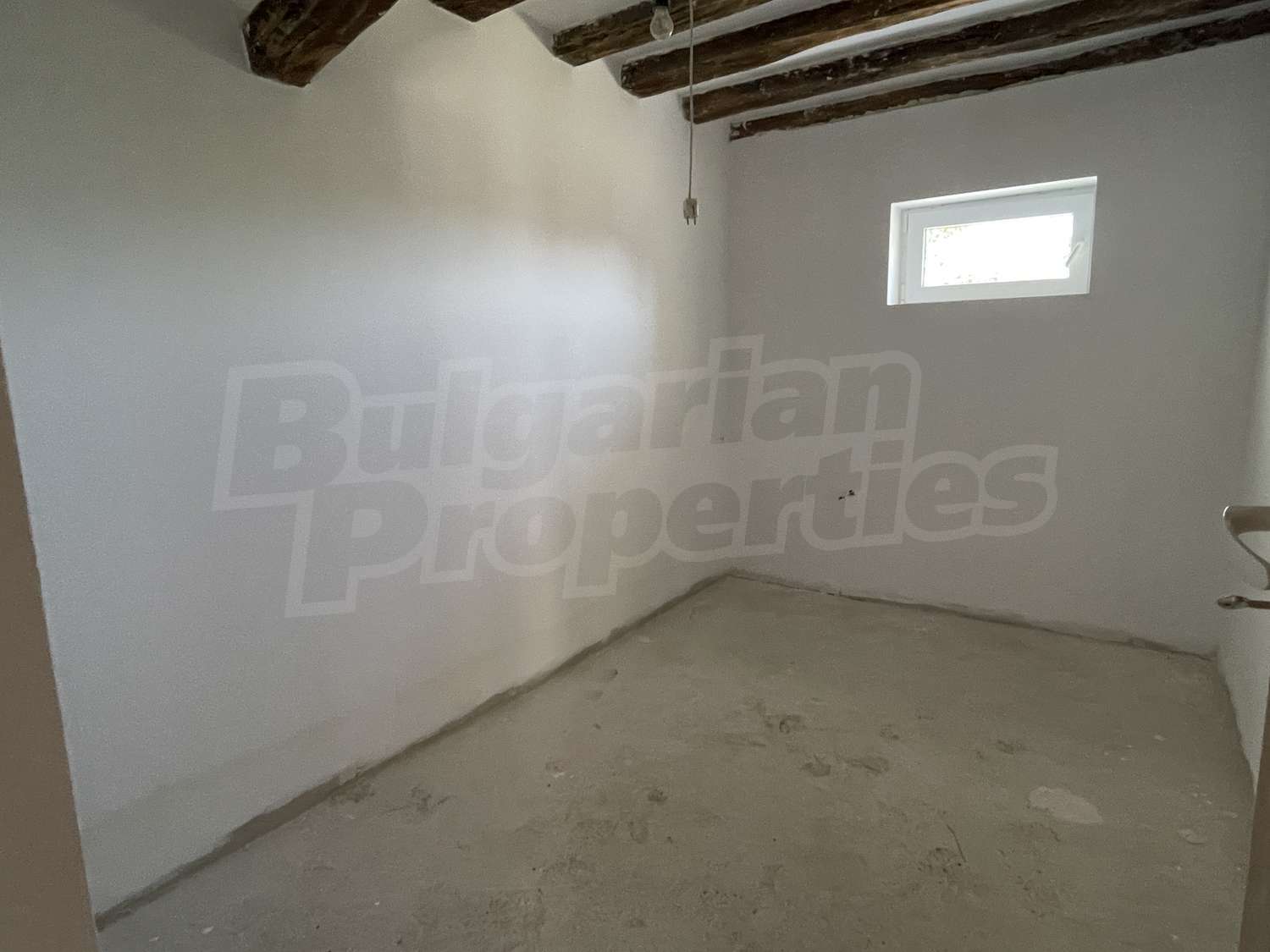Gallery Picture 8