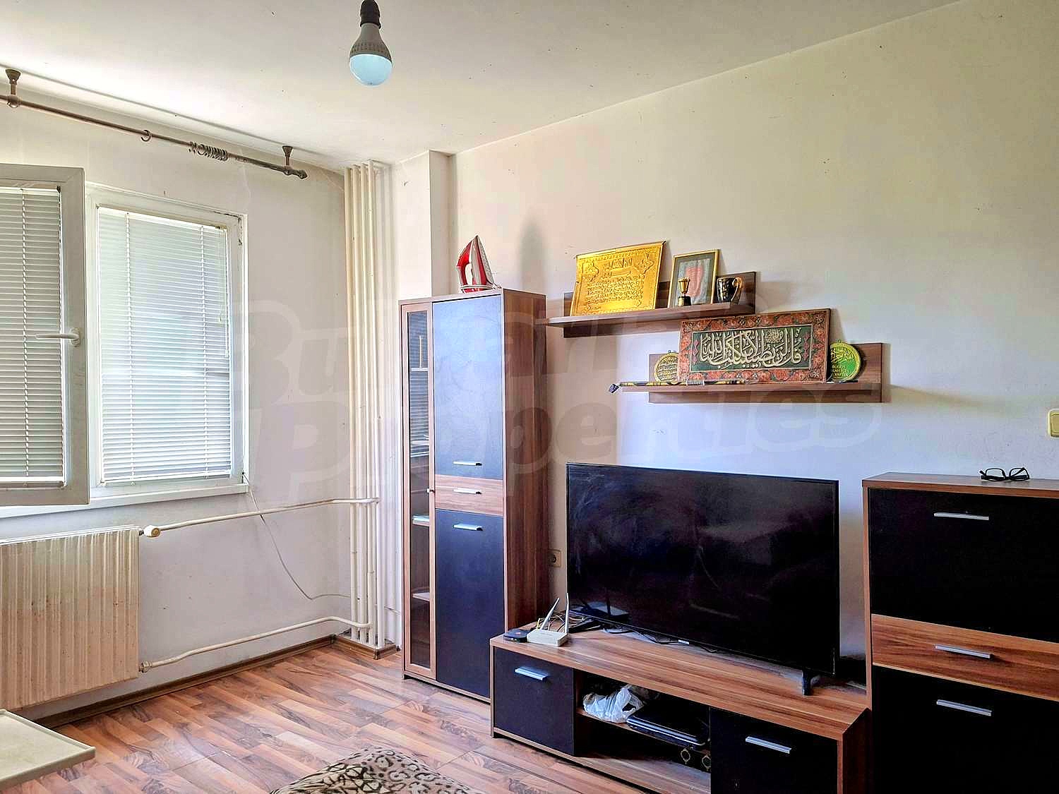 Gallery Picture 2