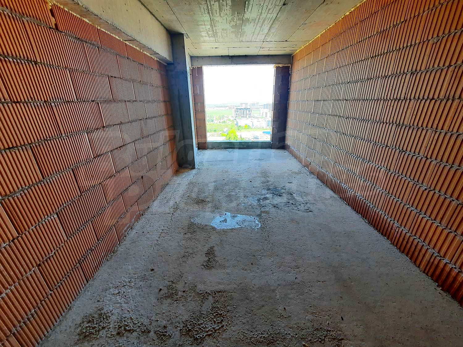 Gallery Picture 8