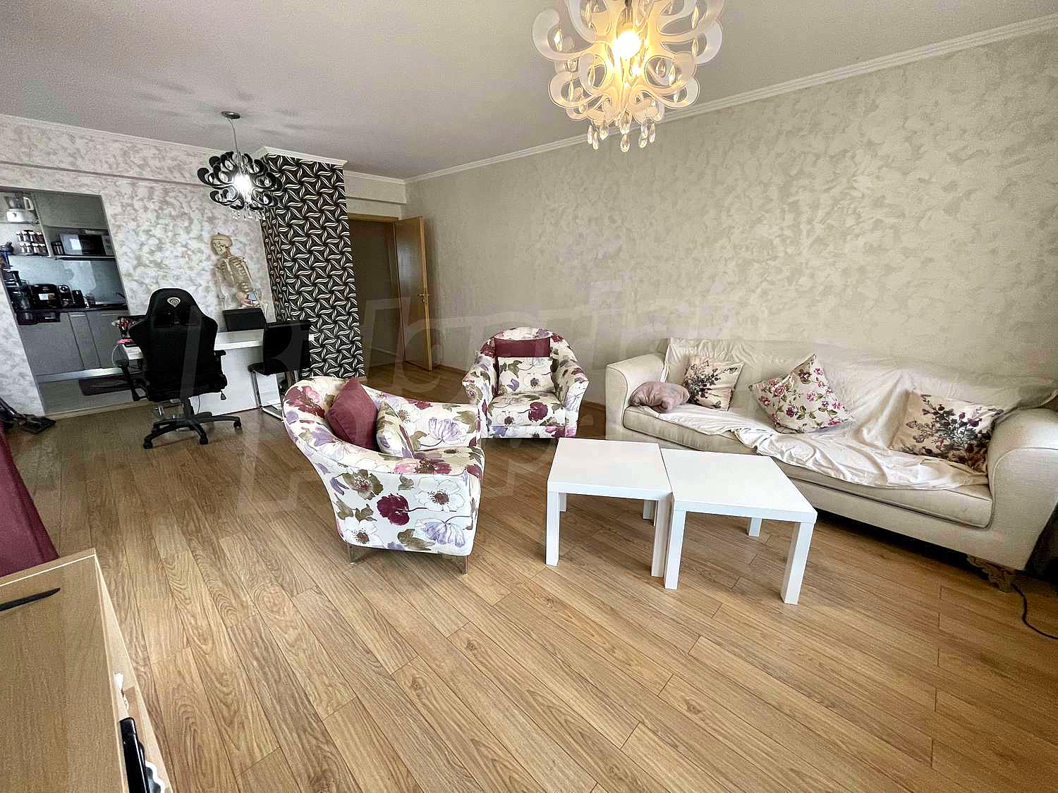 Gallery Picture 18
