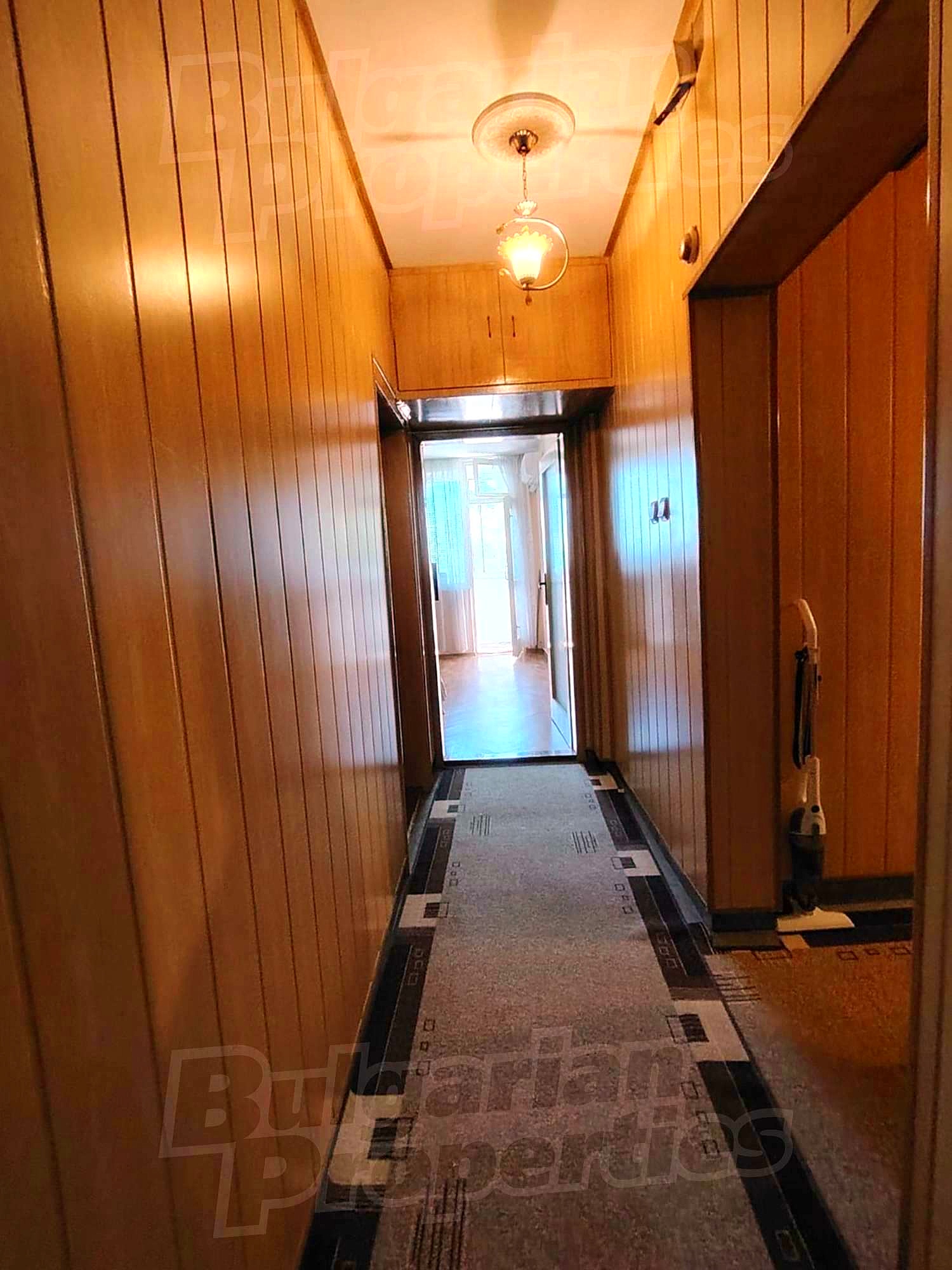 Gallery Picture 6