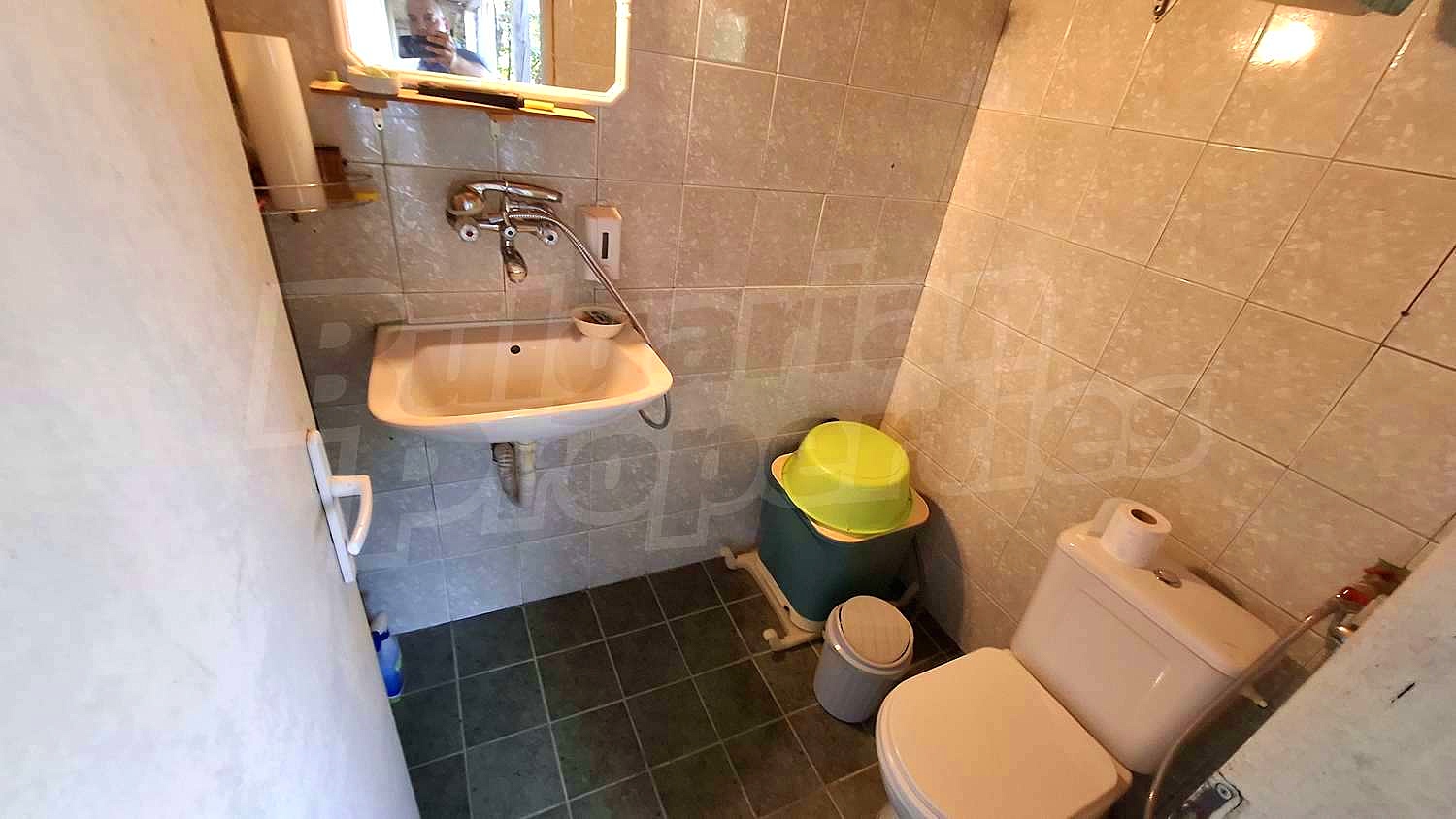 Gallery Picture 17