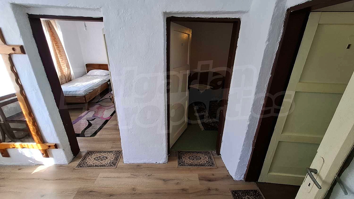 Gallery Picture 14