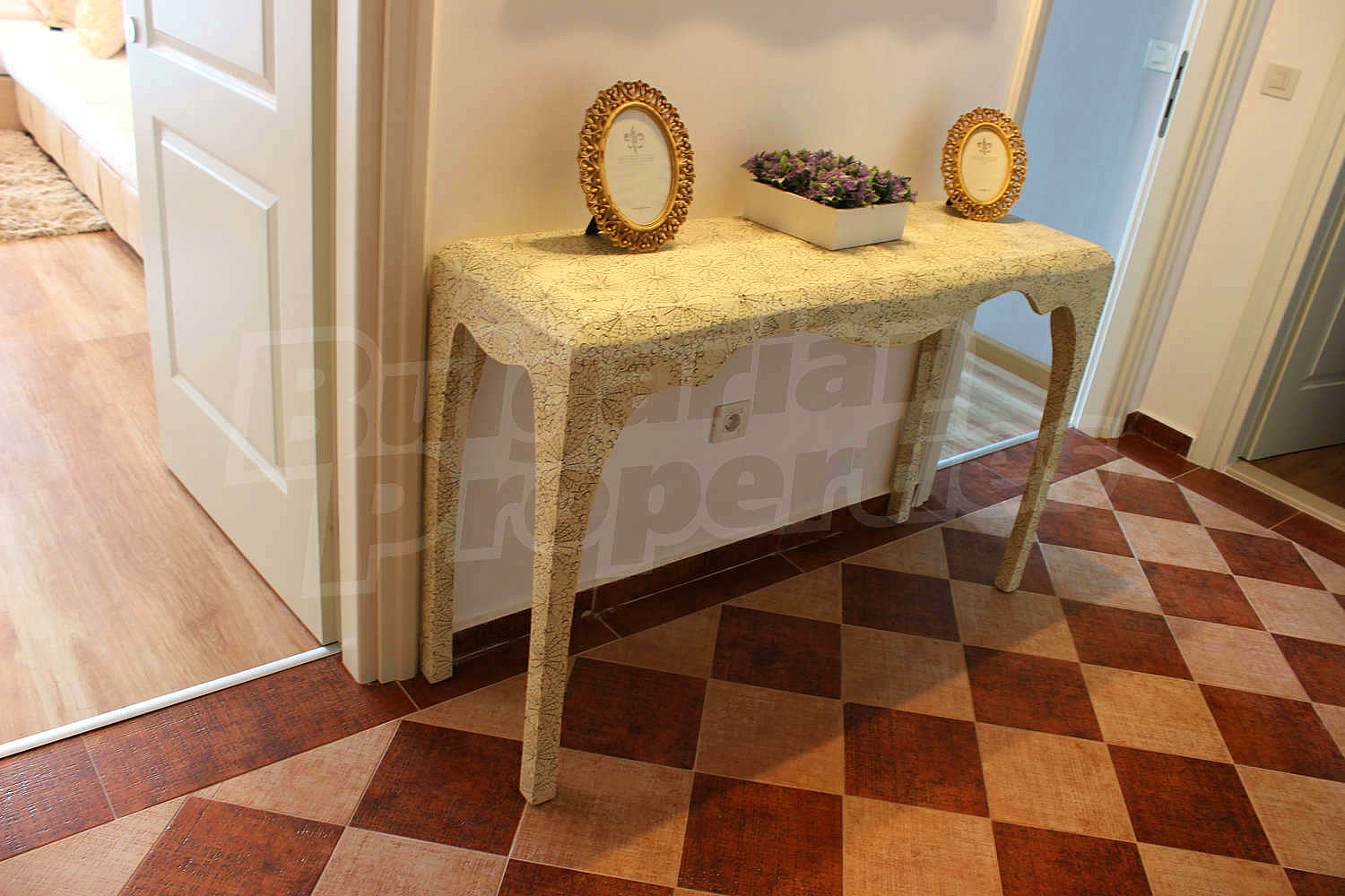 Gallery Picture 36