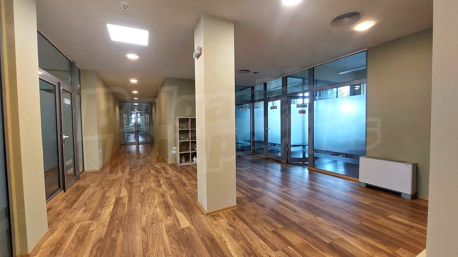 Gallery Picture 8
