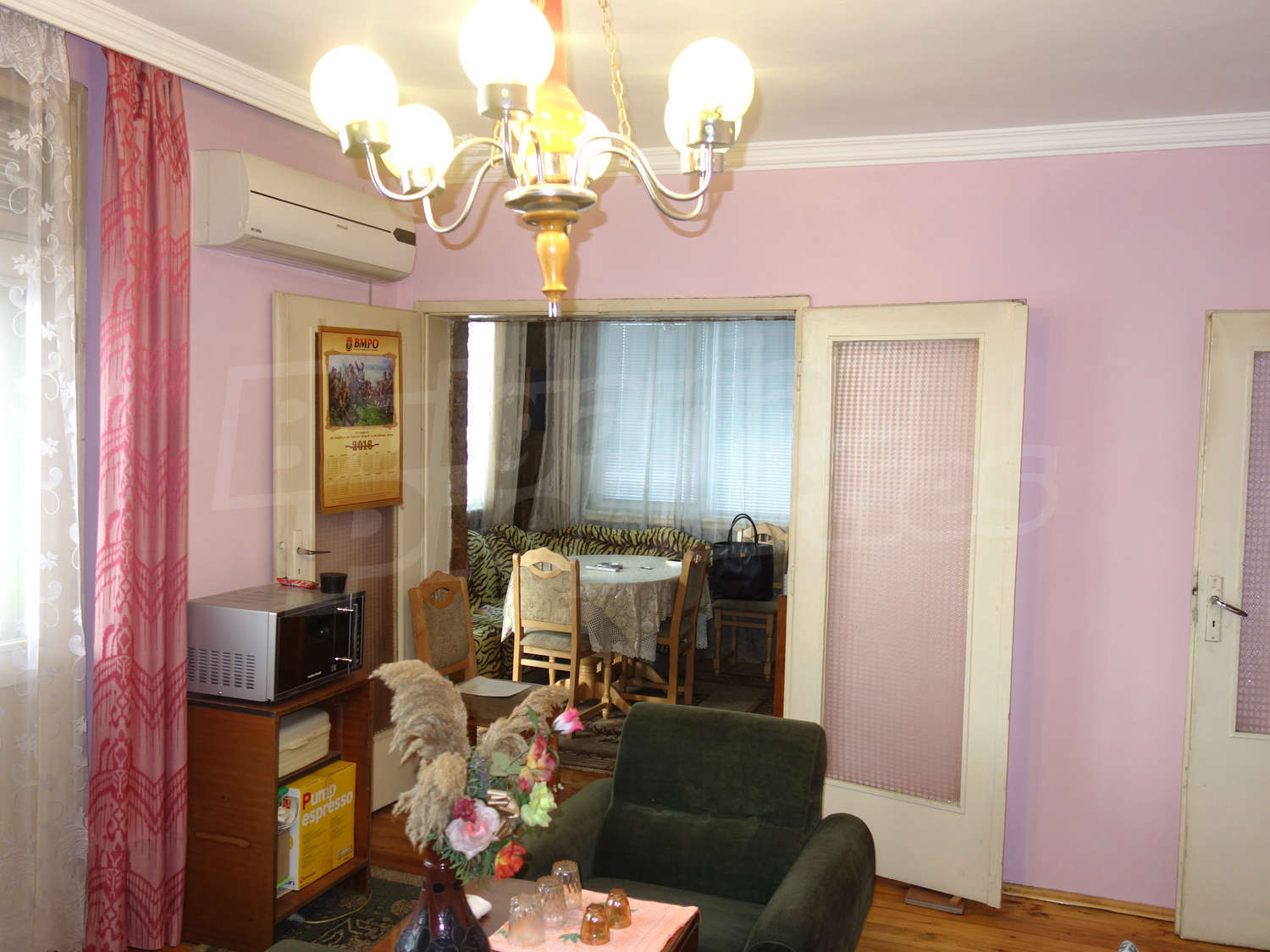 Gallery Picture 6