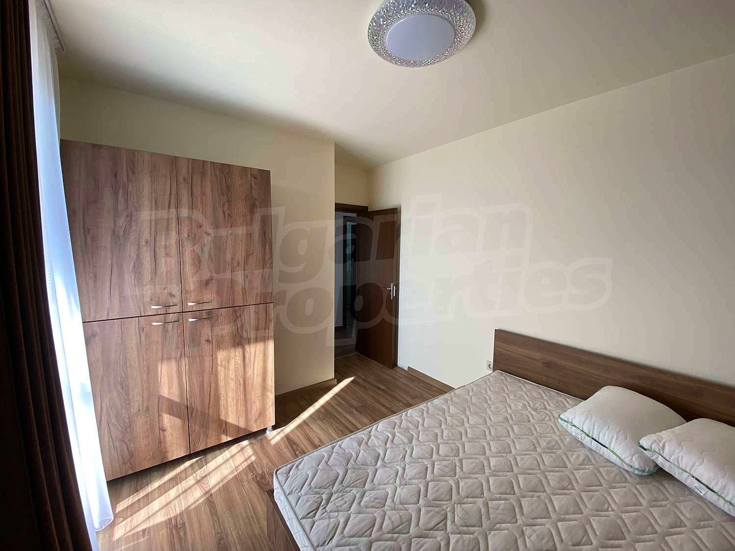 Gallery Picture 47
