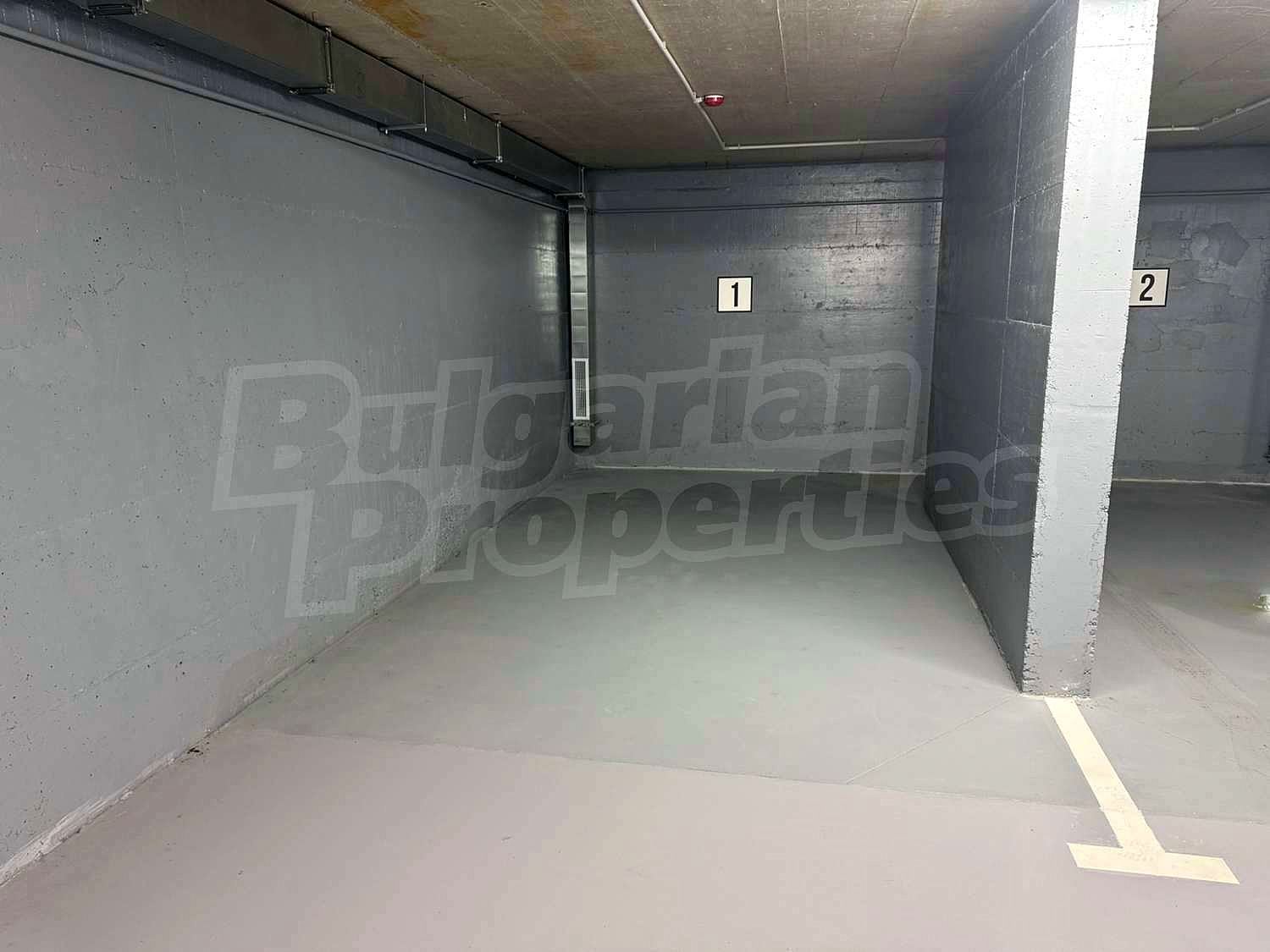 Gallery Picture 3