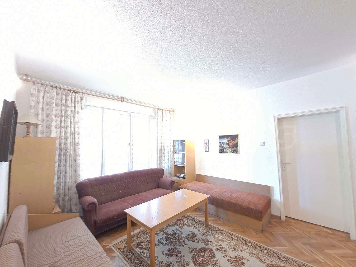 Gallery Picture 5
