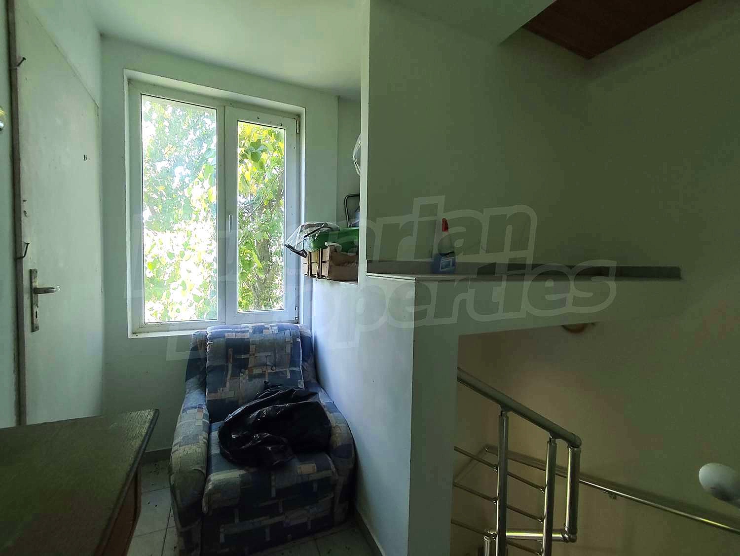 Gallery Picture 36