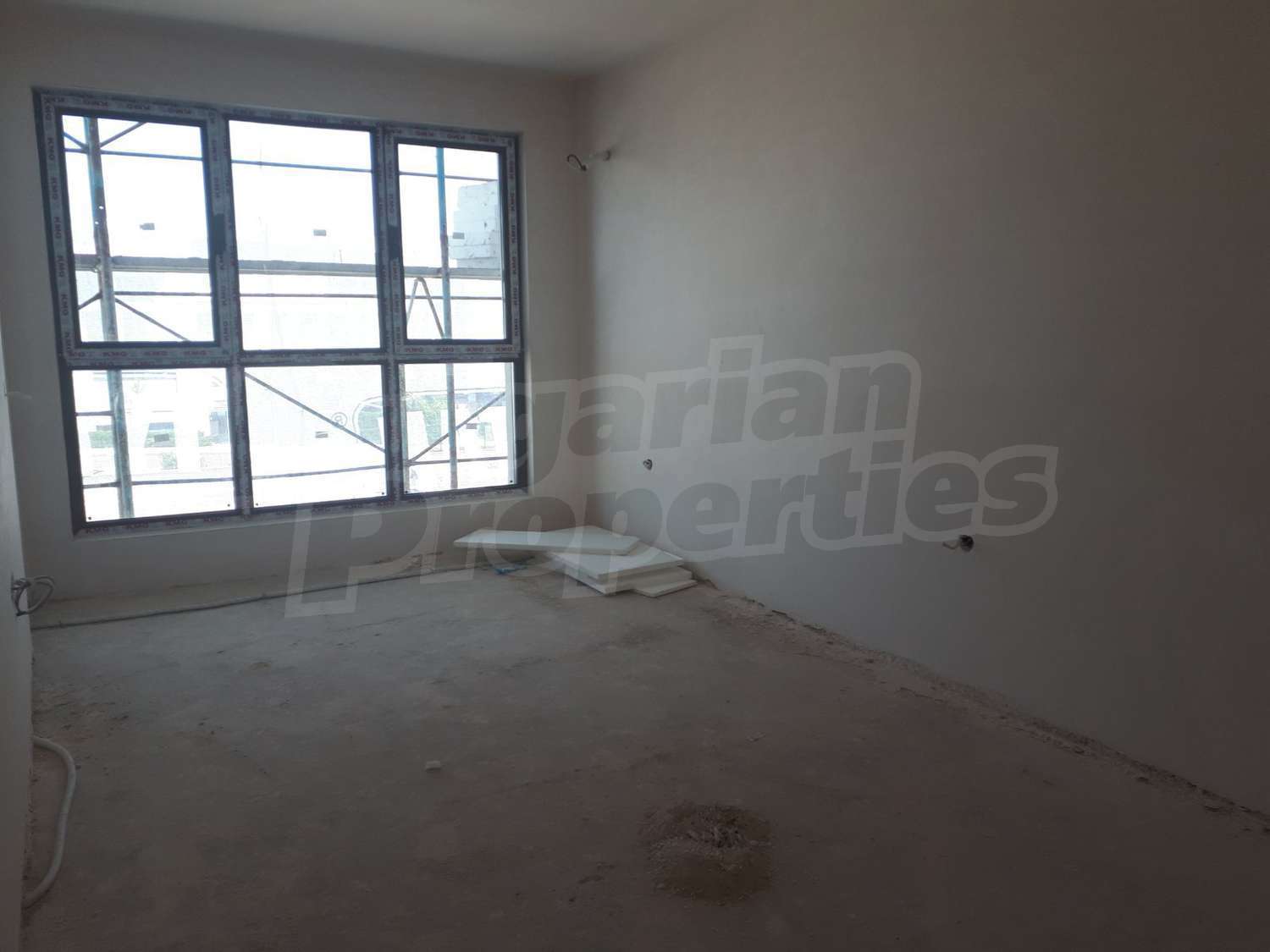 Gallery Picture 14