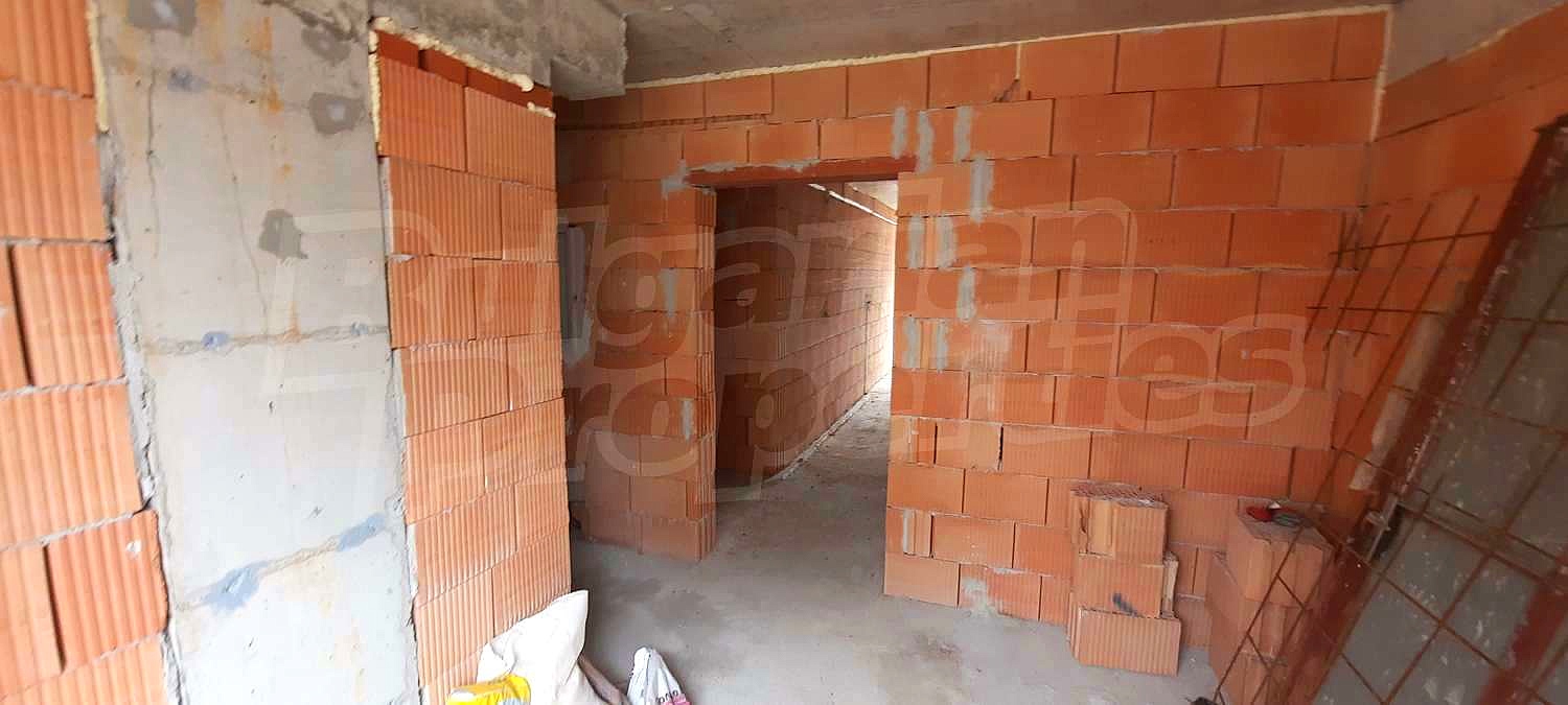 Gallery Picture 12