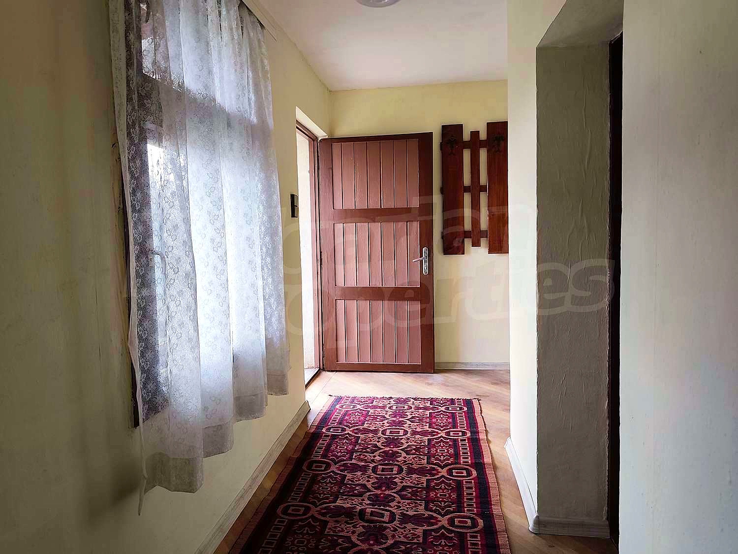 Gallery Picture 17