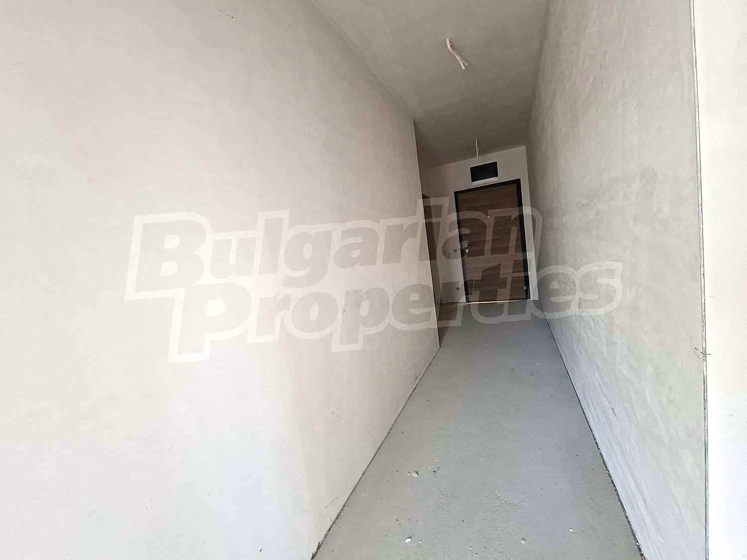 Gallery Picture 29