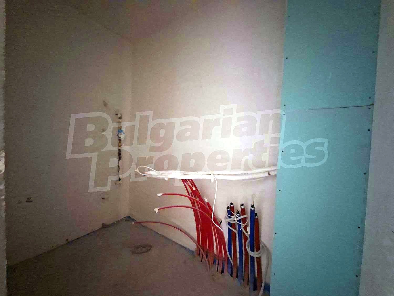 Gallery Picture 34