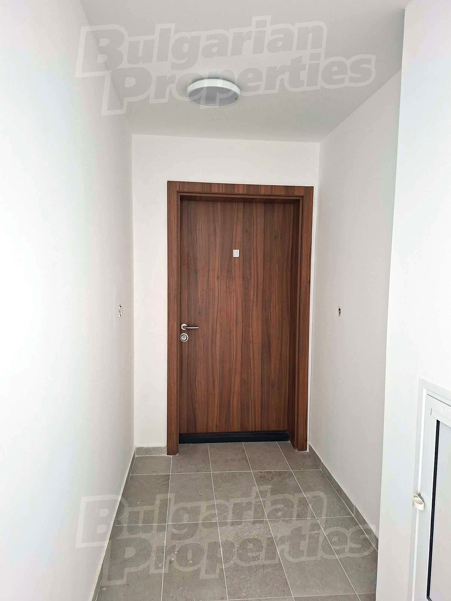 Gallery Picture 6