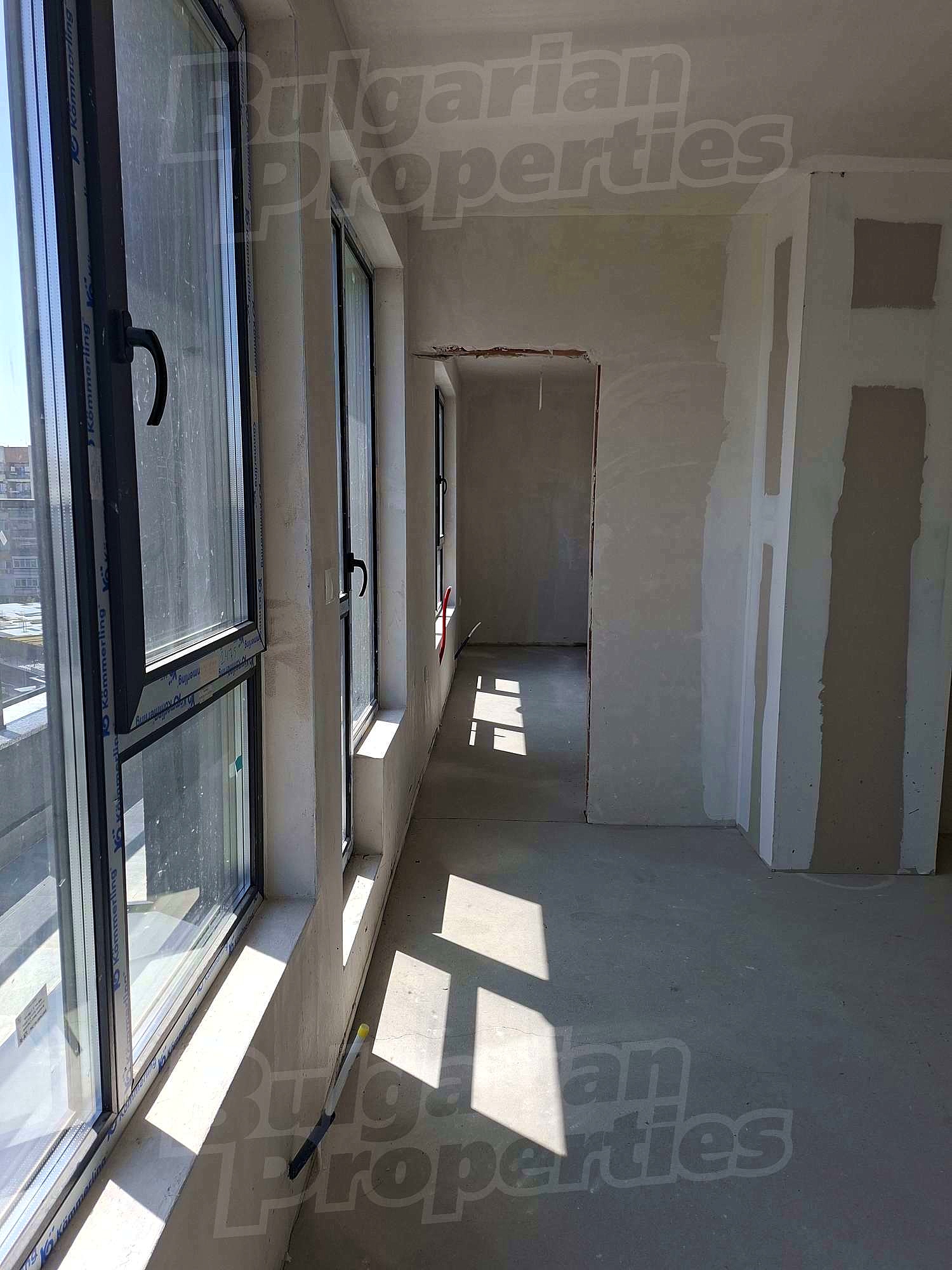 Gallery Picture 15