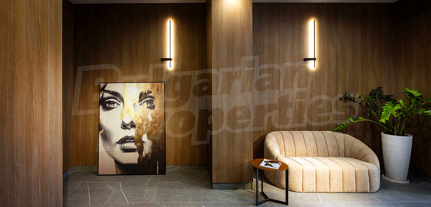 Gallery Picture 10