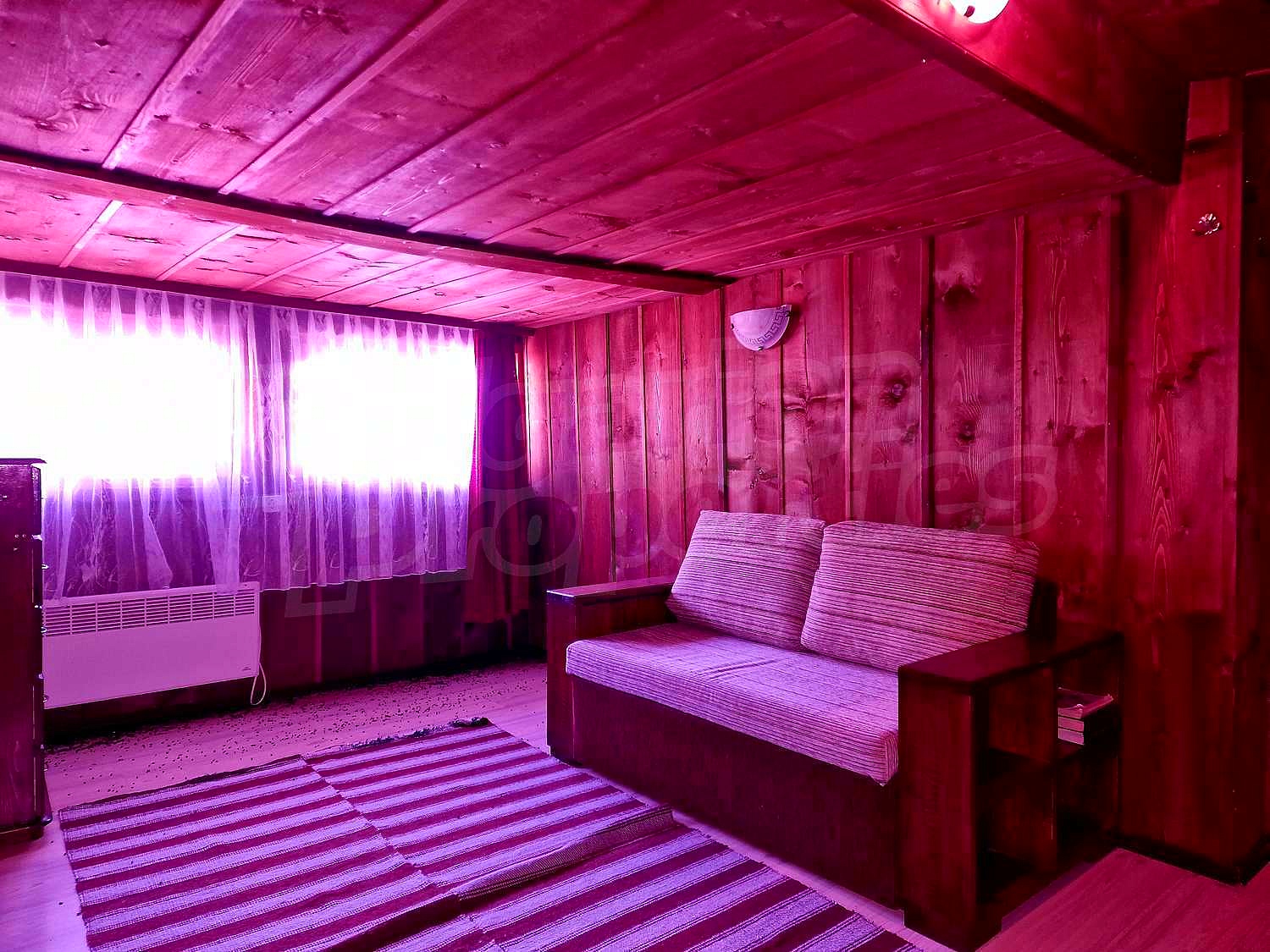 Gallery Picture 15