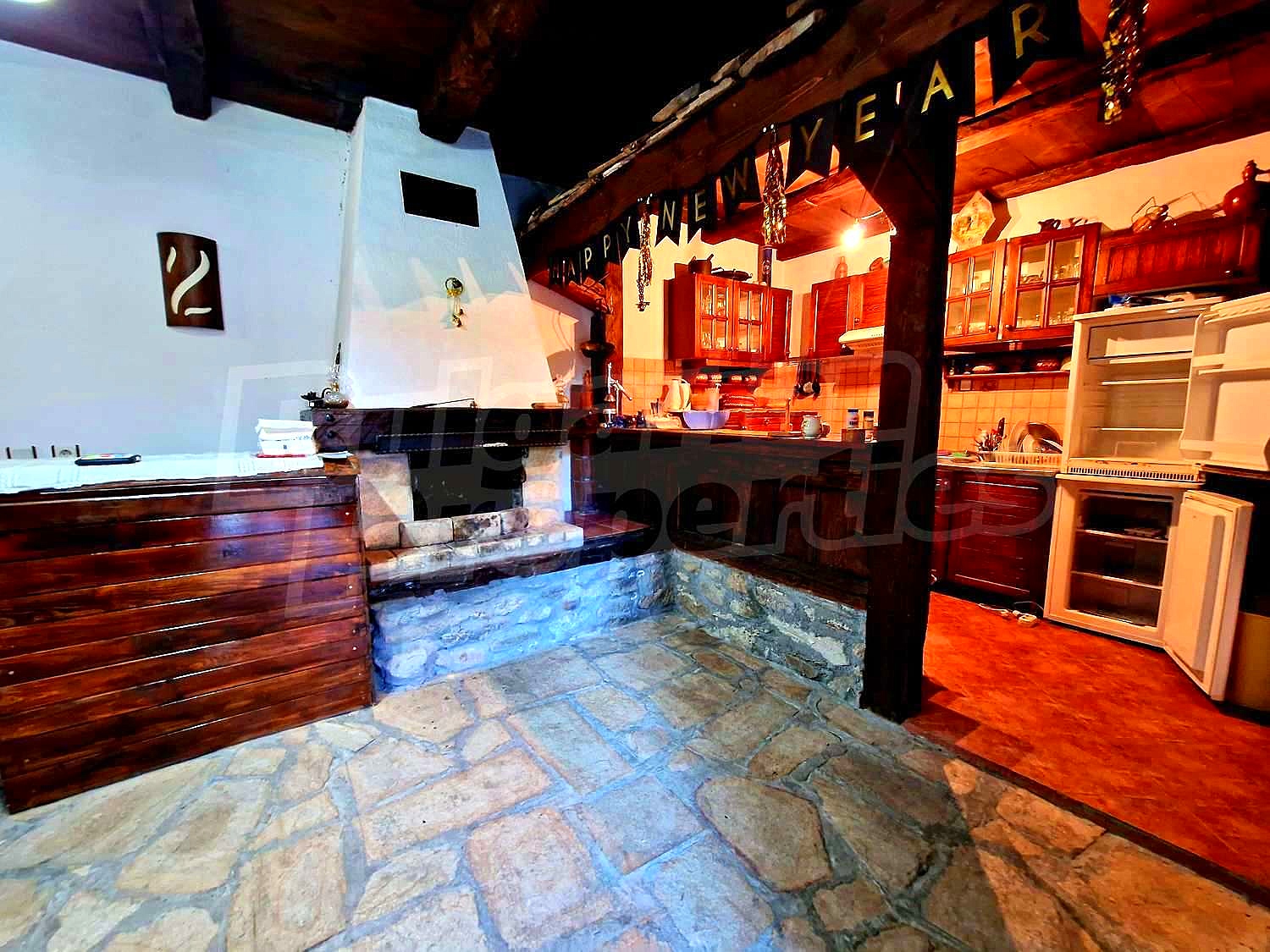 Gallery Picture 28