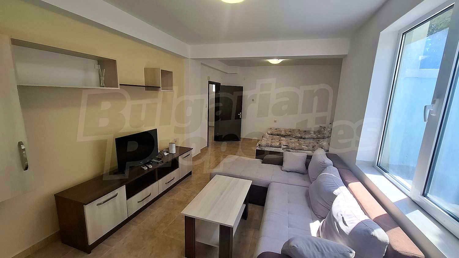 Gallery Picture 2