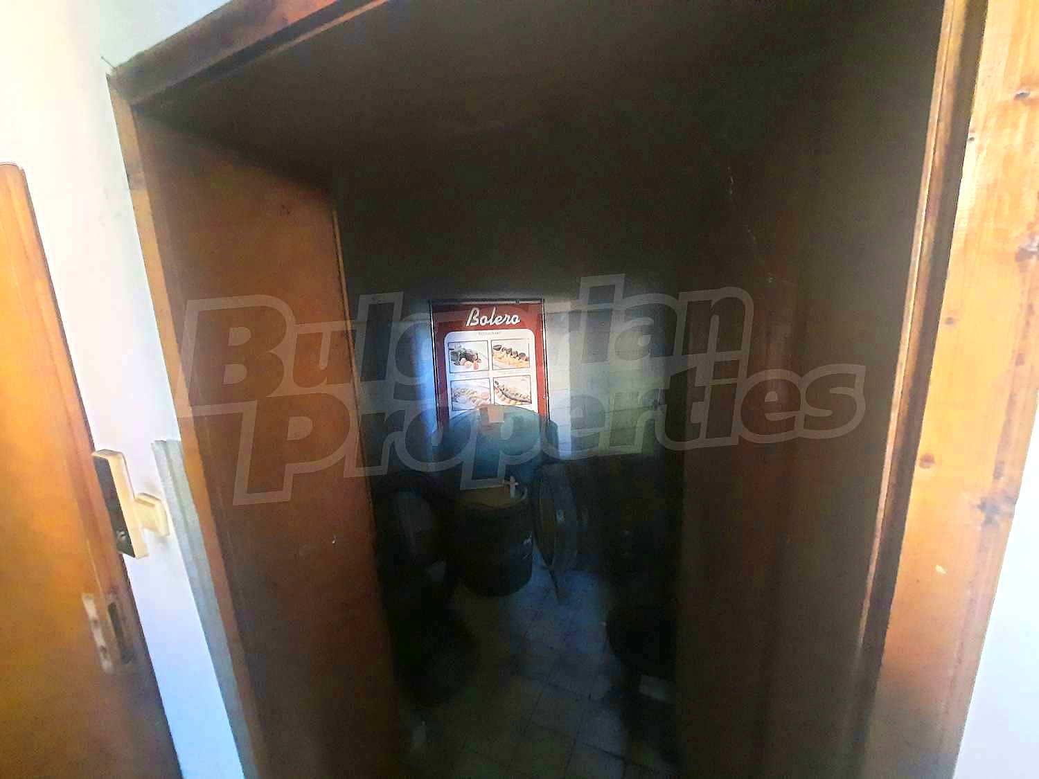 Gallery Picture 17