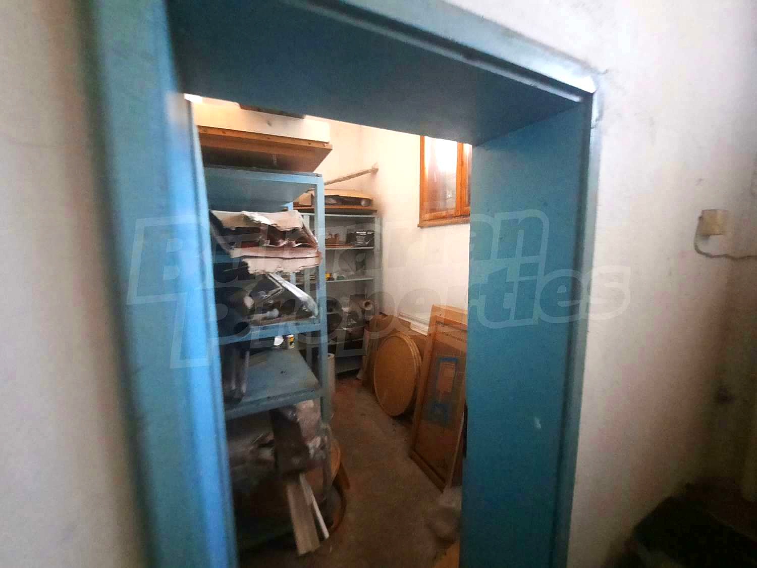 Gallery Picture 10