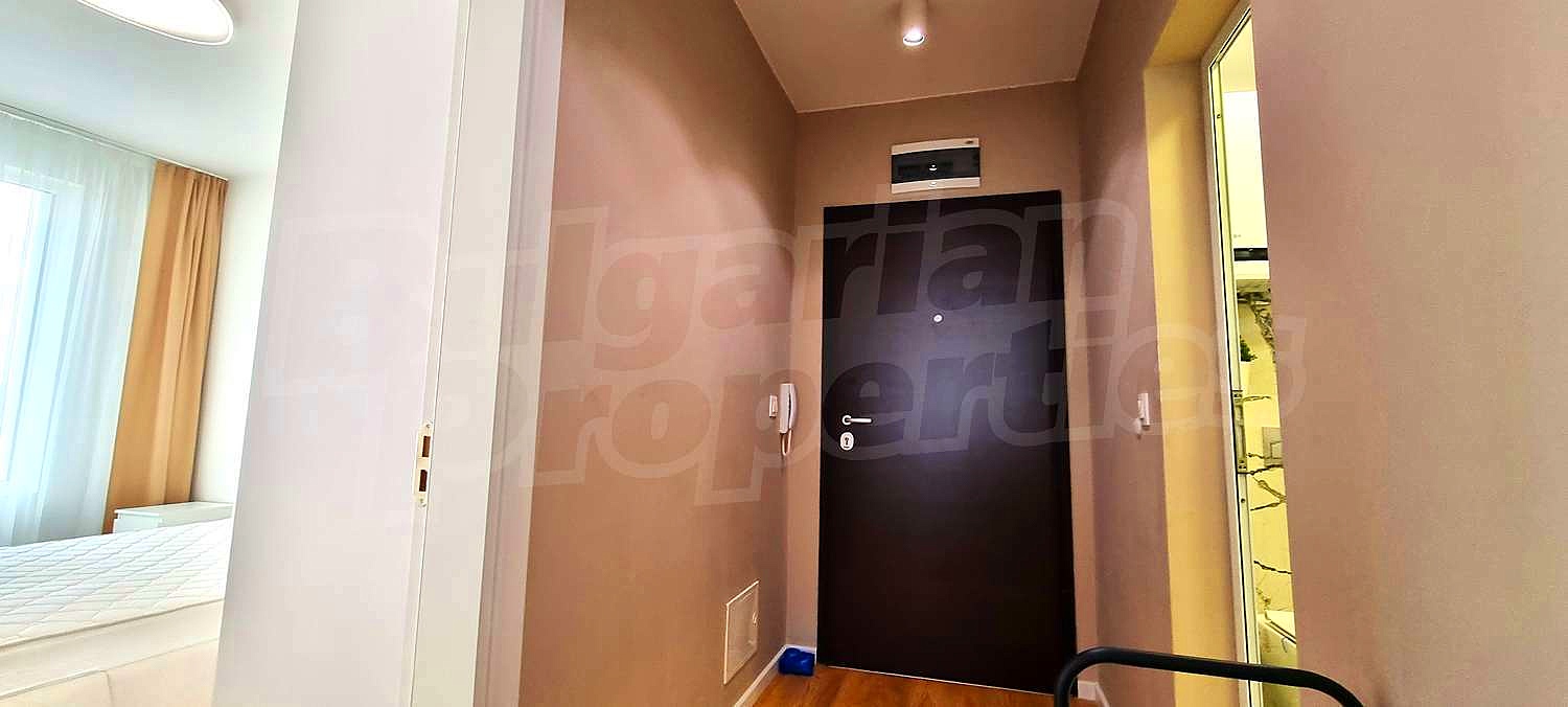 Gallery Picture 13