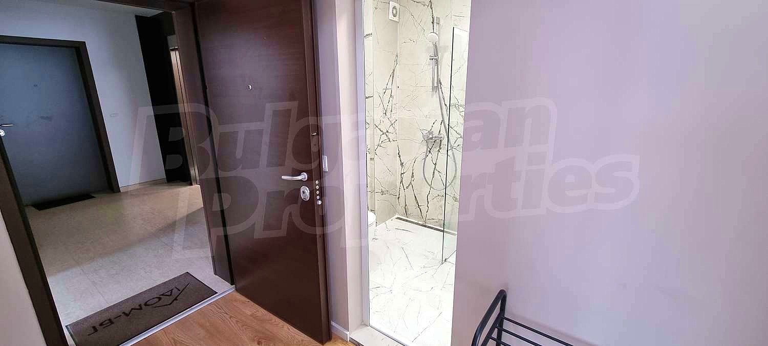 Gallery Picture 8