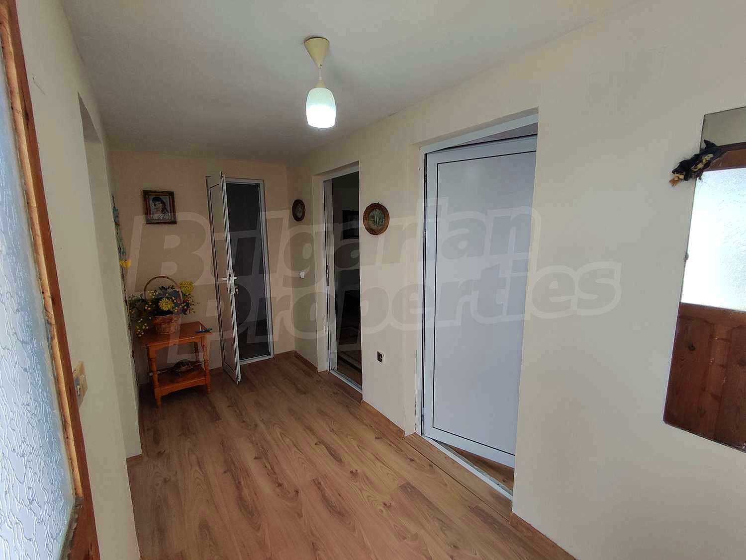 Gallery Picture 15