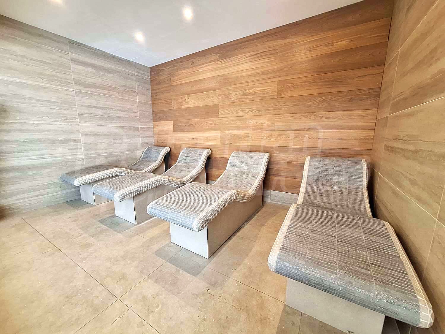 Gallery Picture 18