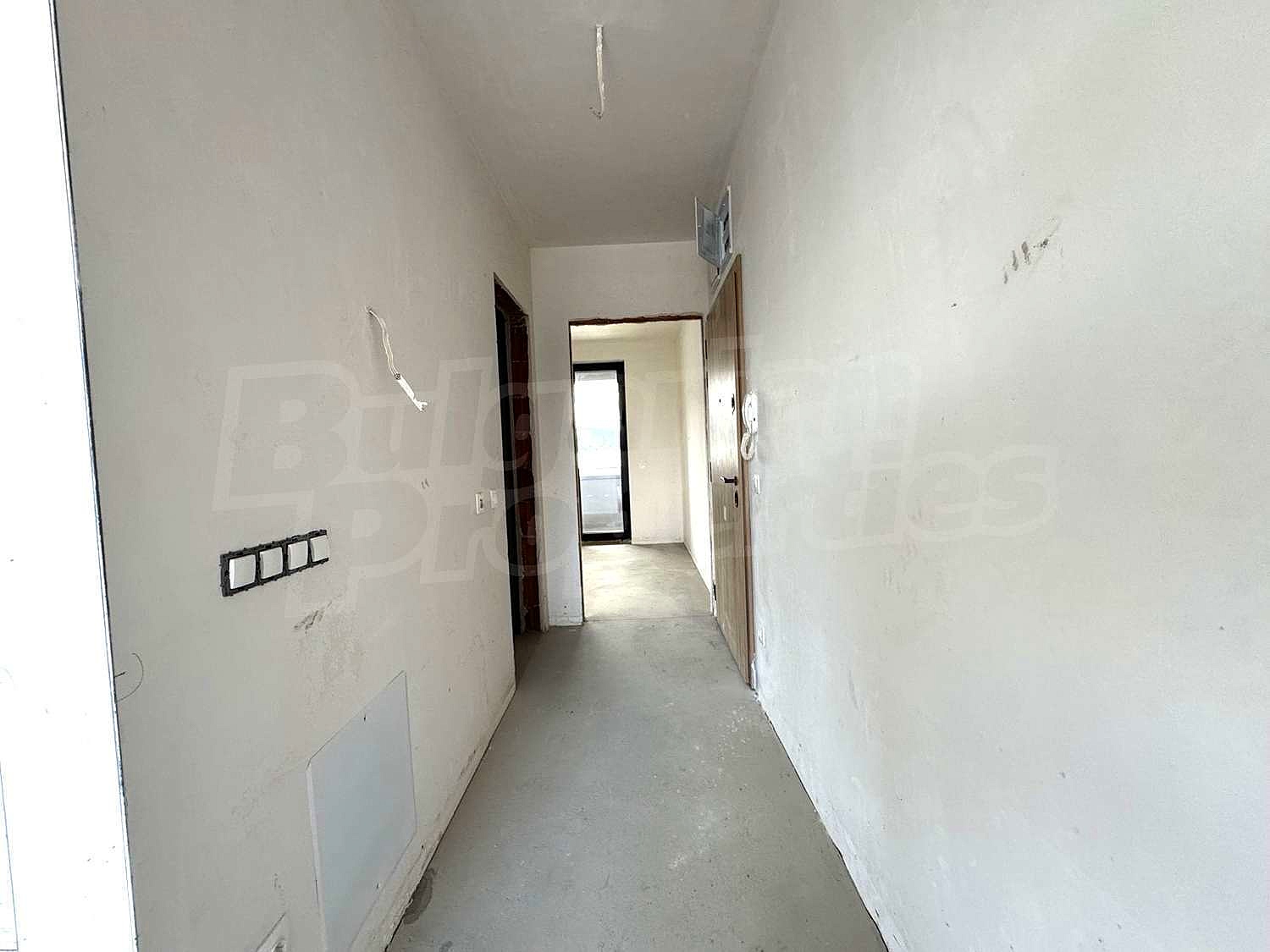 Gallery Picture 14