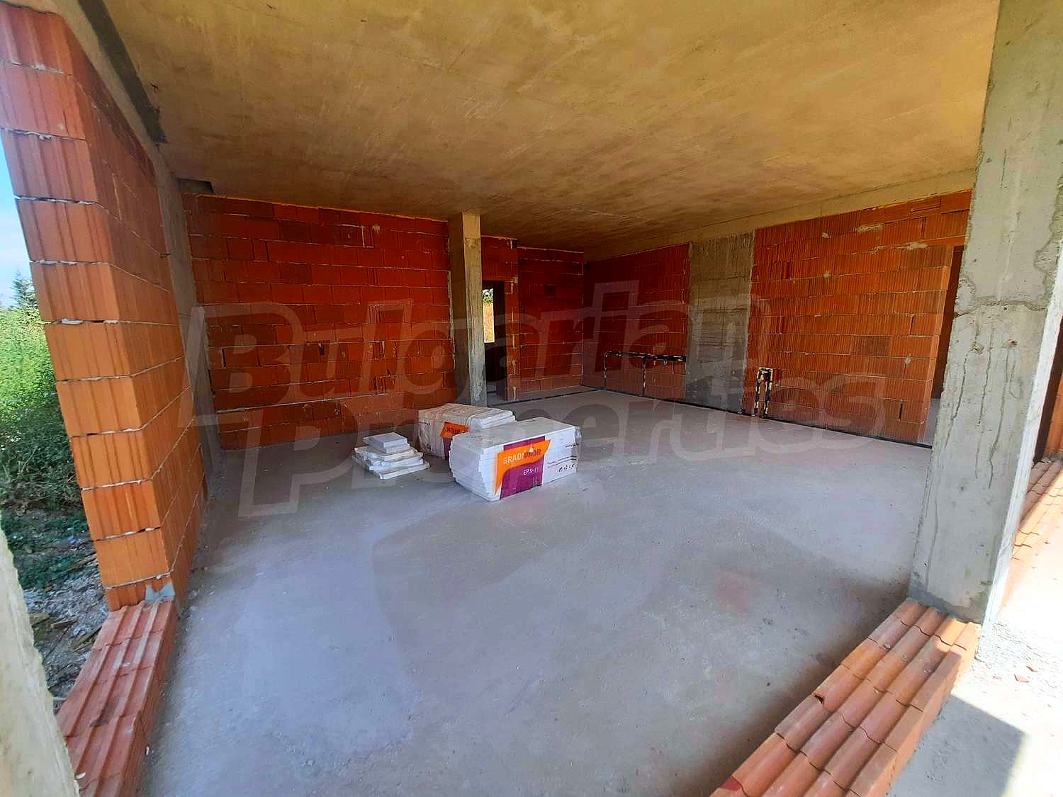 Gallery Picture 6