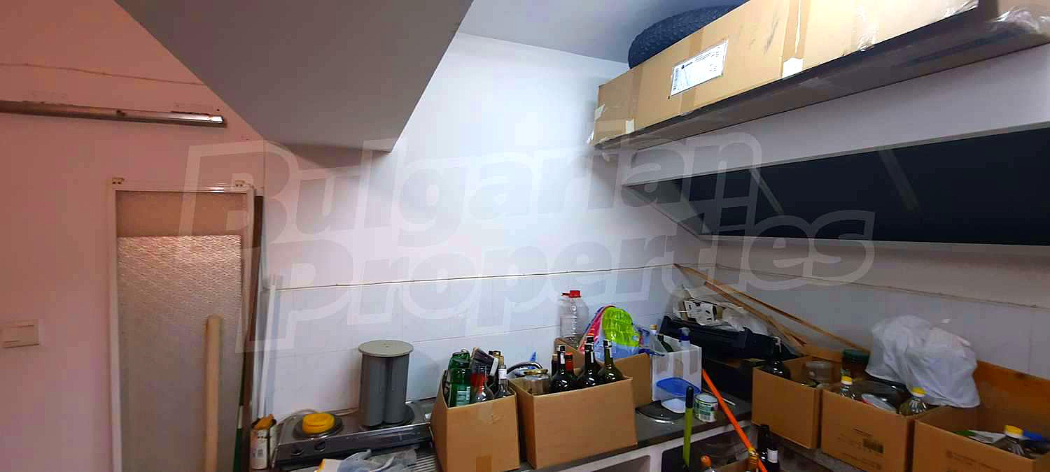 Gallery Picture 15