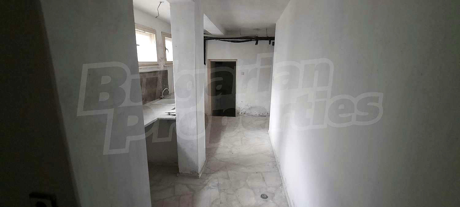 Gallery Picture 25